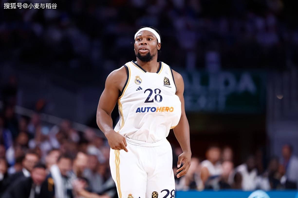 转折点！波士顿凯尔特人门线救险；CBA季后赛今晨攻防权衡；压力陡增；球探报告显示潜力(凯尔特人对公牛上半场朗多)