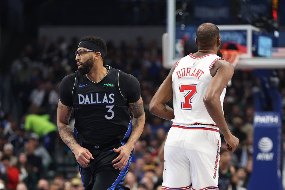 J9-浓眉哥爆冷击败塞尔维亚队，绝杀引爆全场！的简单介绍