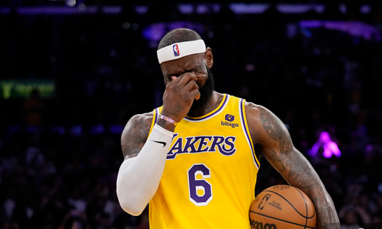 九游会-关于蒂姆赛事官方发布高光表现新规，湖人争议不断！的信息