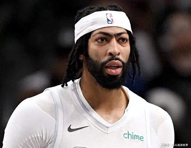 J9- 倪海厦说不跟浓眉的人来往 