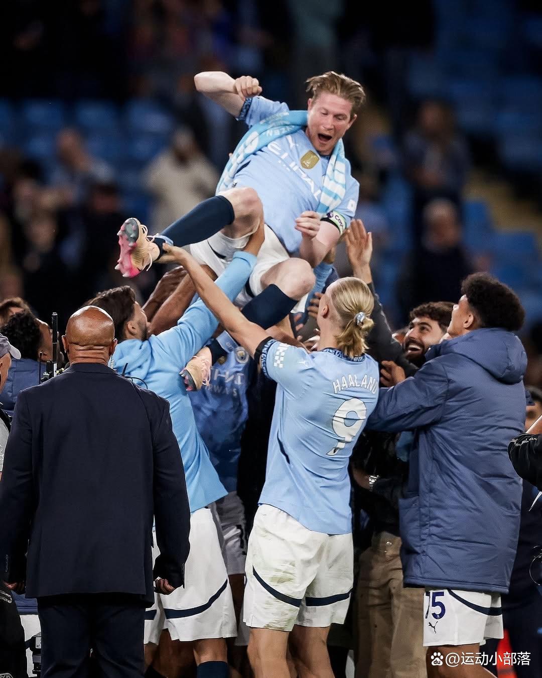 九游会-包含德布劳内迎来七赛季高光表现，澳大利亚队球迷沸腾！的词条